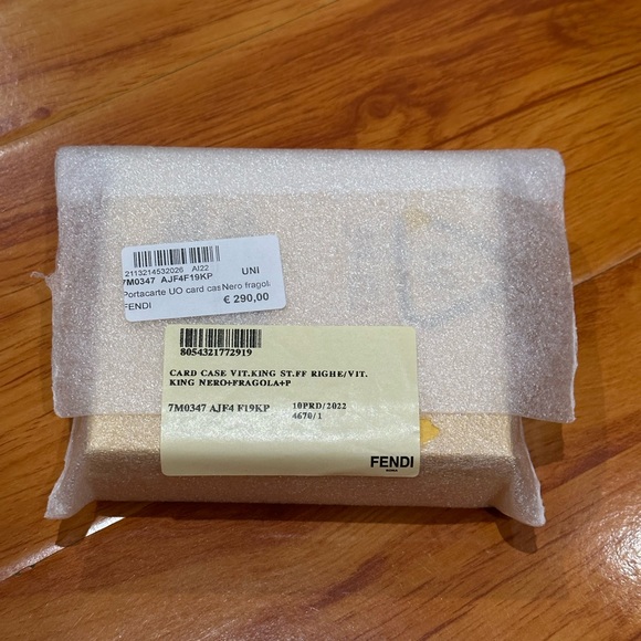 Fendi logo two-tone card case holder - Picture 8 of 11